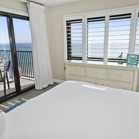 Emerald Towers 1203 Aqua Vista Getaway
